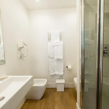 Rhegion Bed & Breakfast 4*
